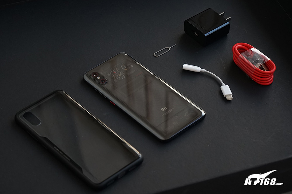 值得2个月等待 小米8透明探索版开箱