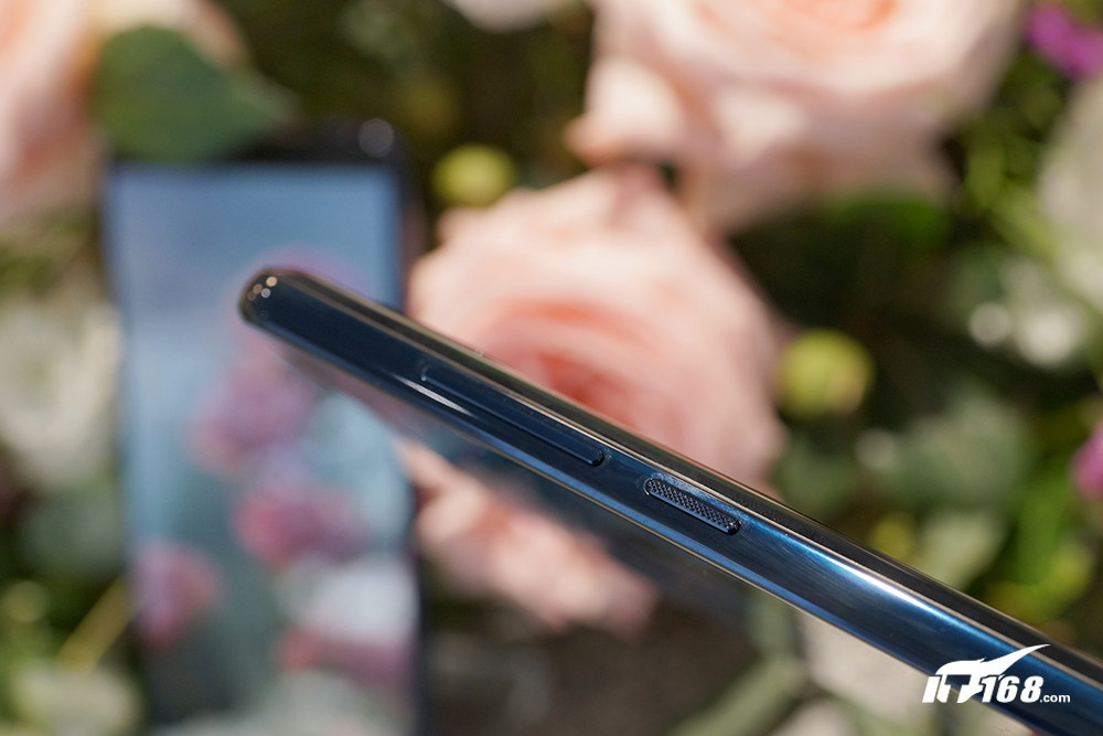 旗舰机安全手机 中兴天机axon 9 Pro图赏