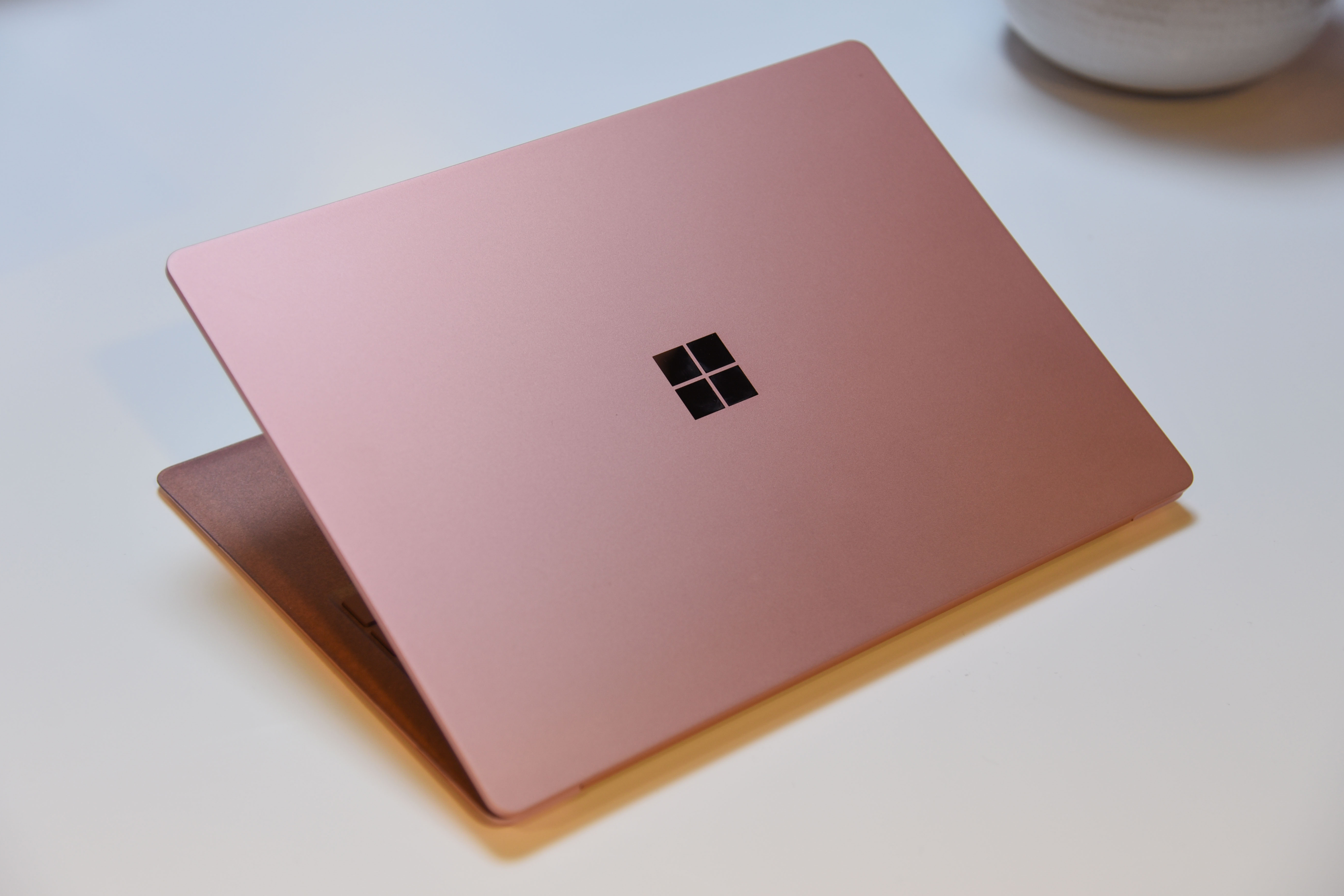 速度提升85% 续航14.5h 微软surface laptop 2图赏