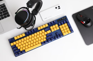 雷柏V500PRO多模版游戏键盘图赏 时尚新配色